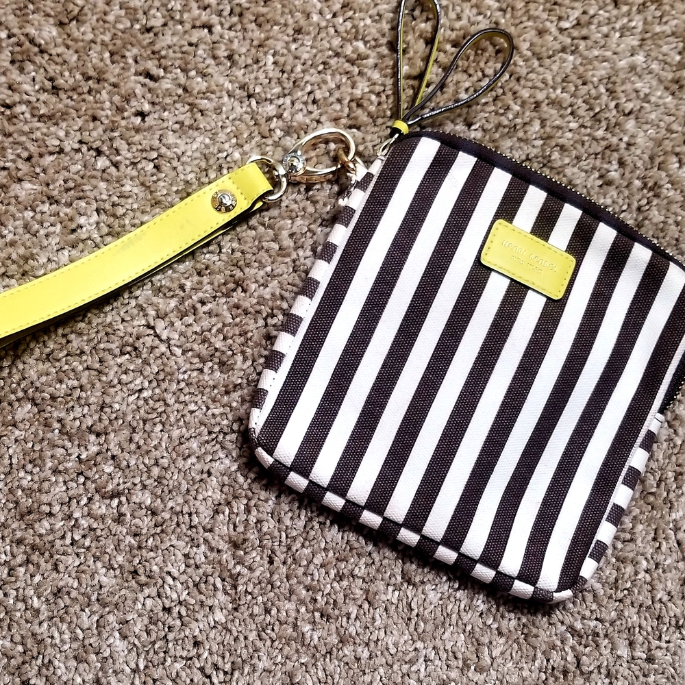 Striped Black and White Wristlet